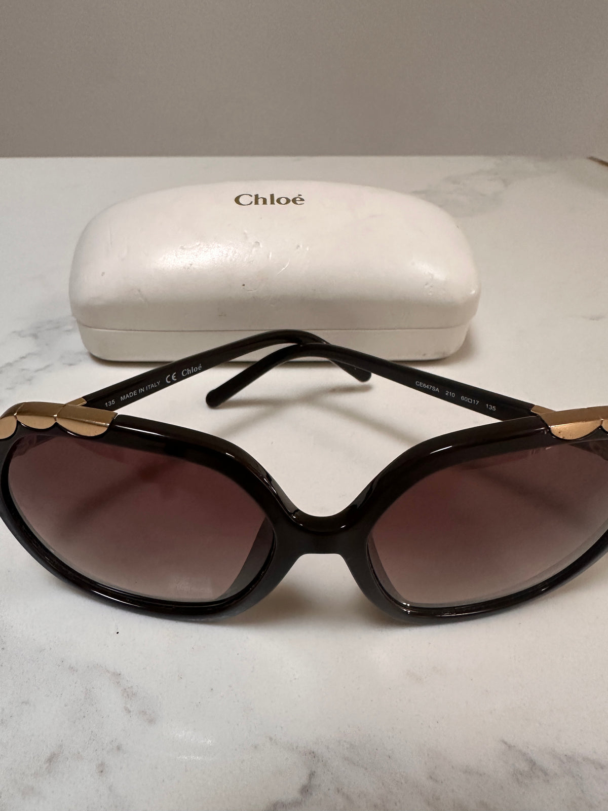 Chloé CL2221 sunglasses with dark brown frame