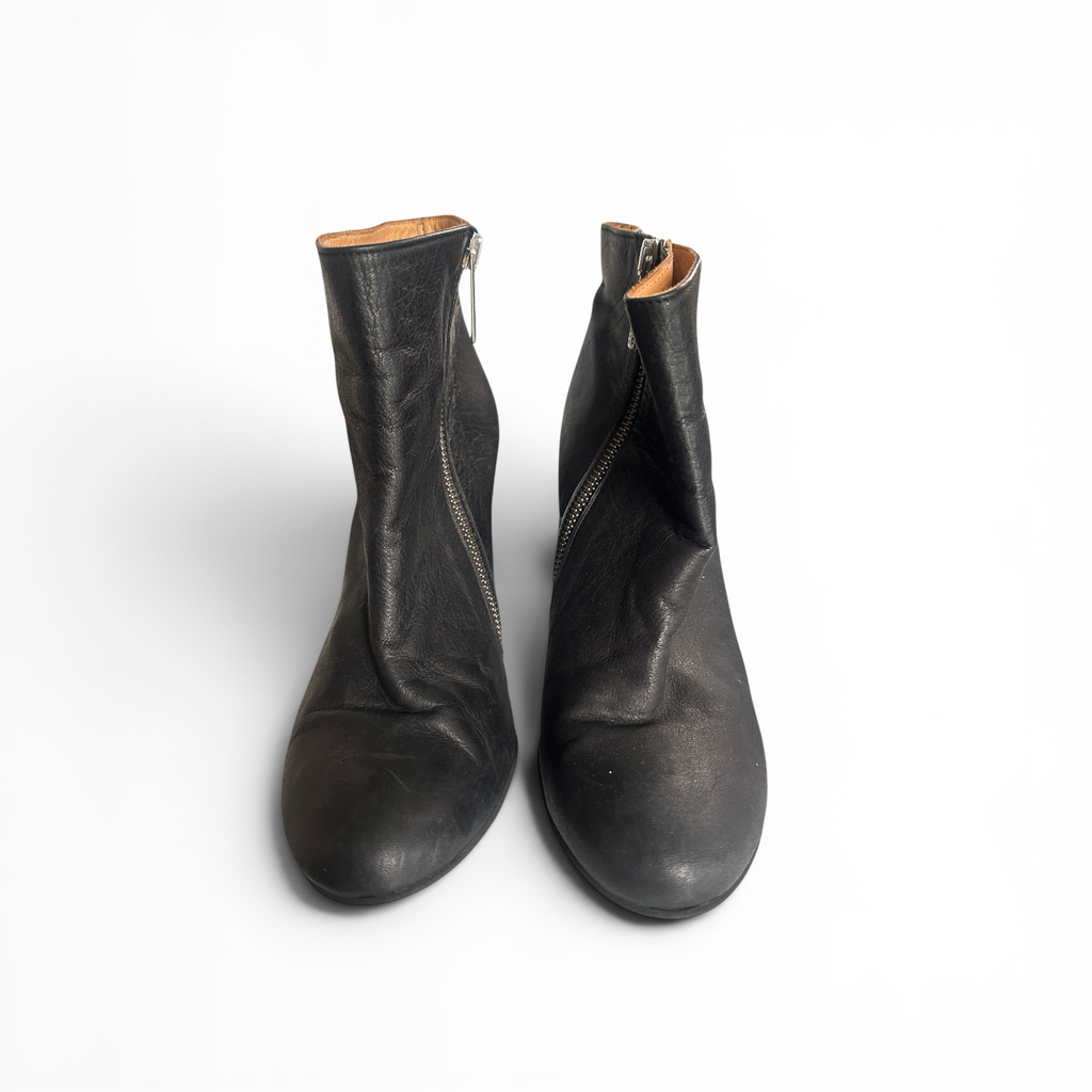 D.Co Copenhagen Leather Ankle Boots Size 40